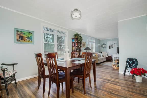 Manistee Pet Friendly Home One Bed / One Bath - Image 3